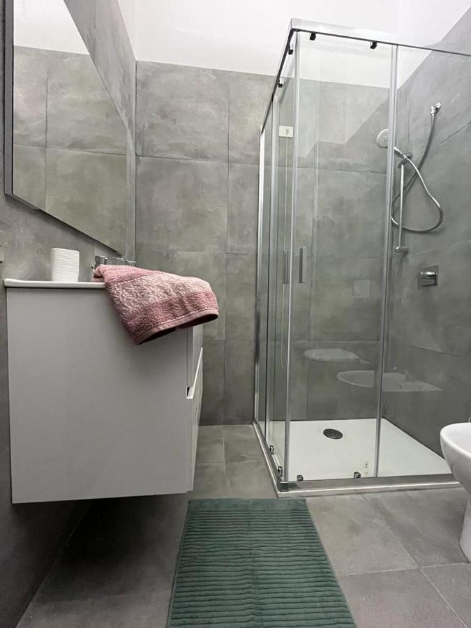 Appartamento Timeless Con Piscina E Tennis 발브로나 외부 사진