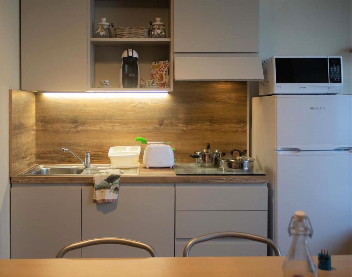 Appartamento Timeless Con Piscina E Tennis 발브로나 외부 사진